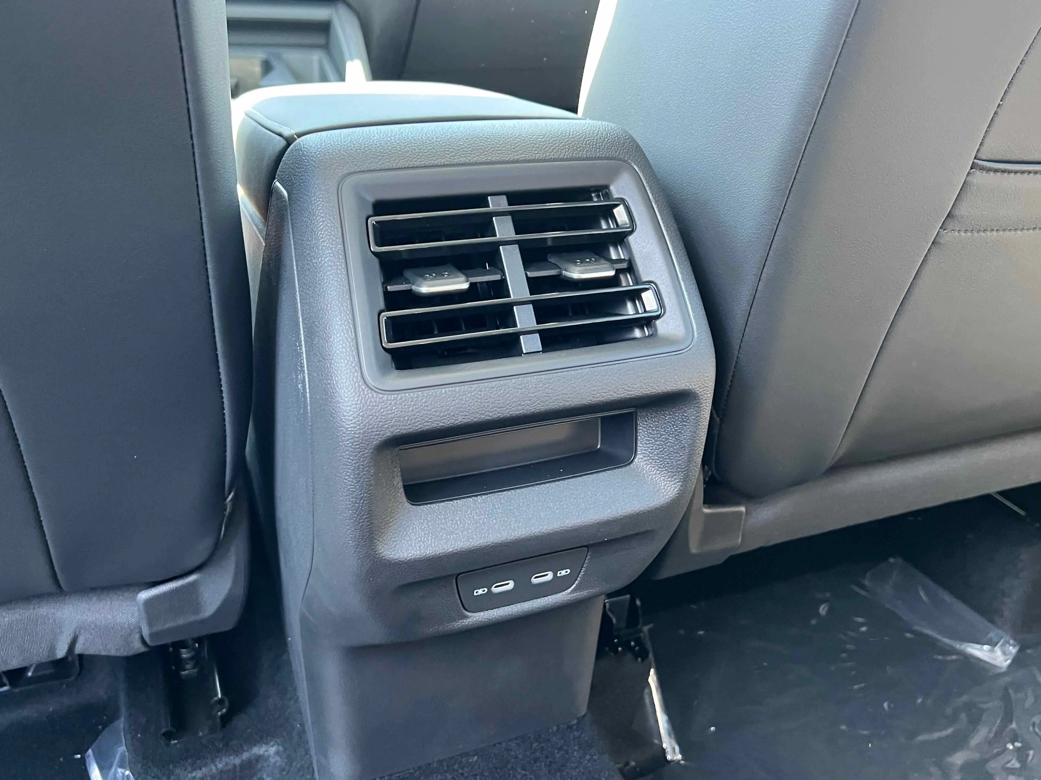 New 2025 Platinum Gray Volkswagen SE image 18