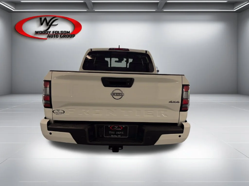 New 2027 White Nissan SV image 6