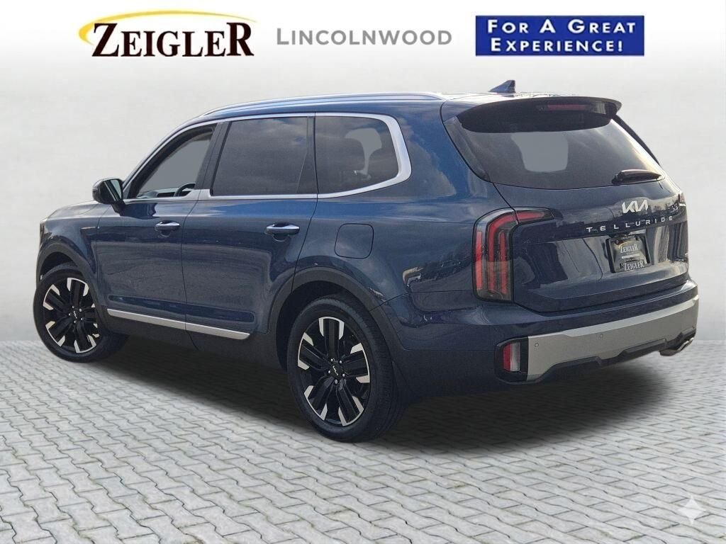 Used 2023 Black Kia SX X-Line image 16