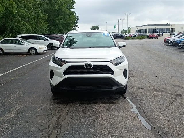 Used 2022 White Toyota LE image 8