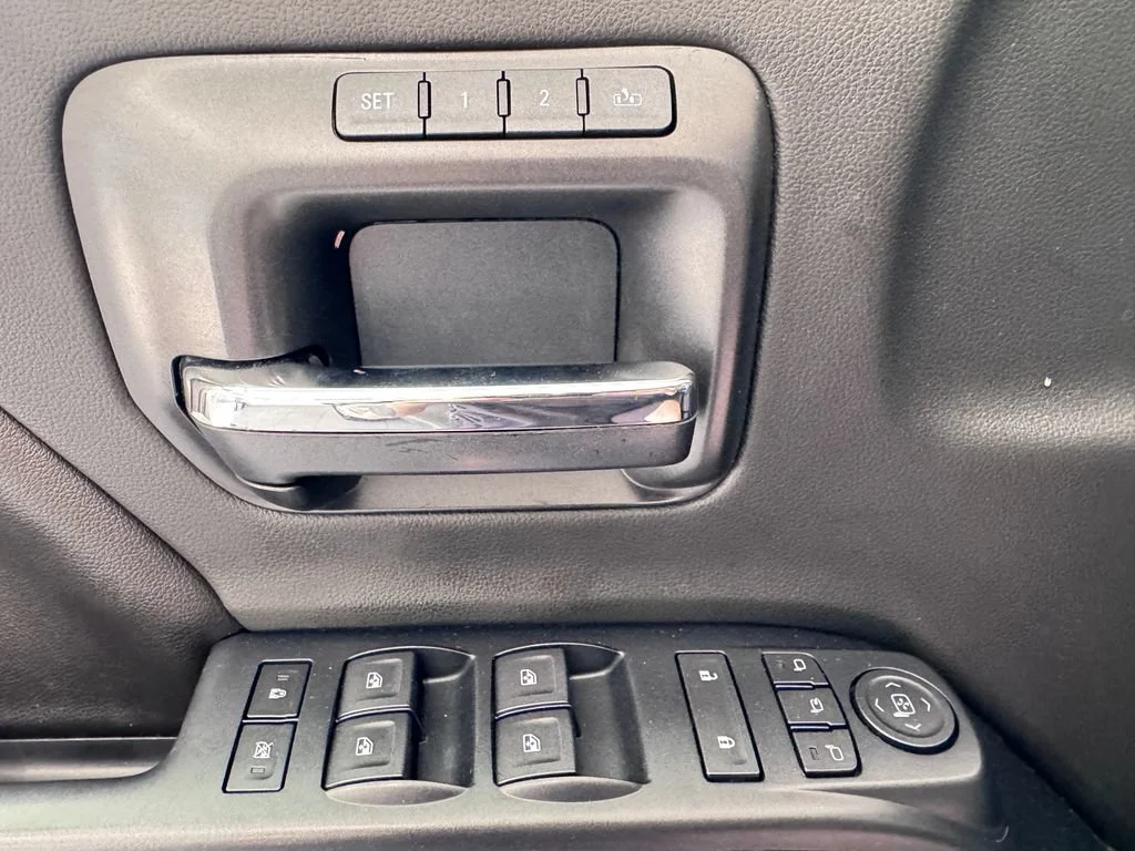 Certified Used 2017 BLACK Chevrolet High Country image 22