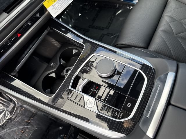 New 2026 Black Sapphire Metallic BMW xDrive40i image 20