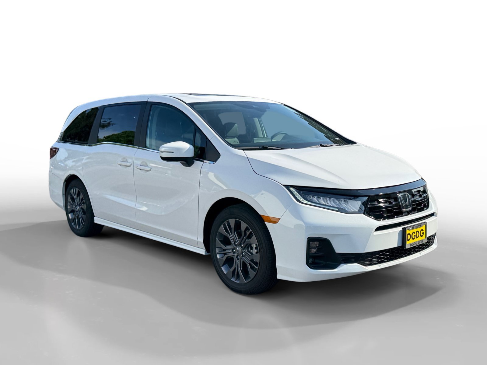 New 2026 Platinum White Pearl Honda Touring image 7