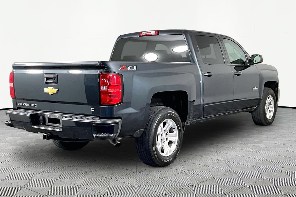 Certified Used 2018 GRAPHITE METALLIC Chevrolet LT image 5