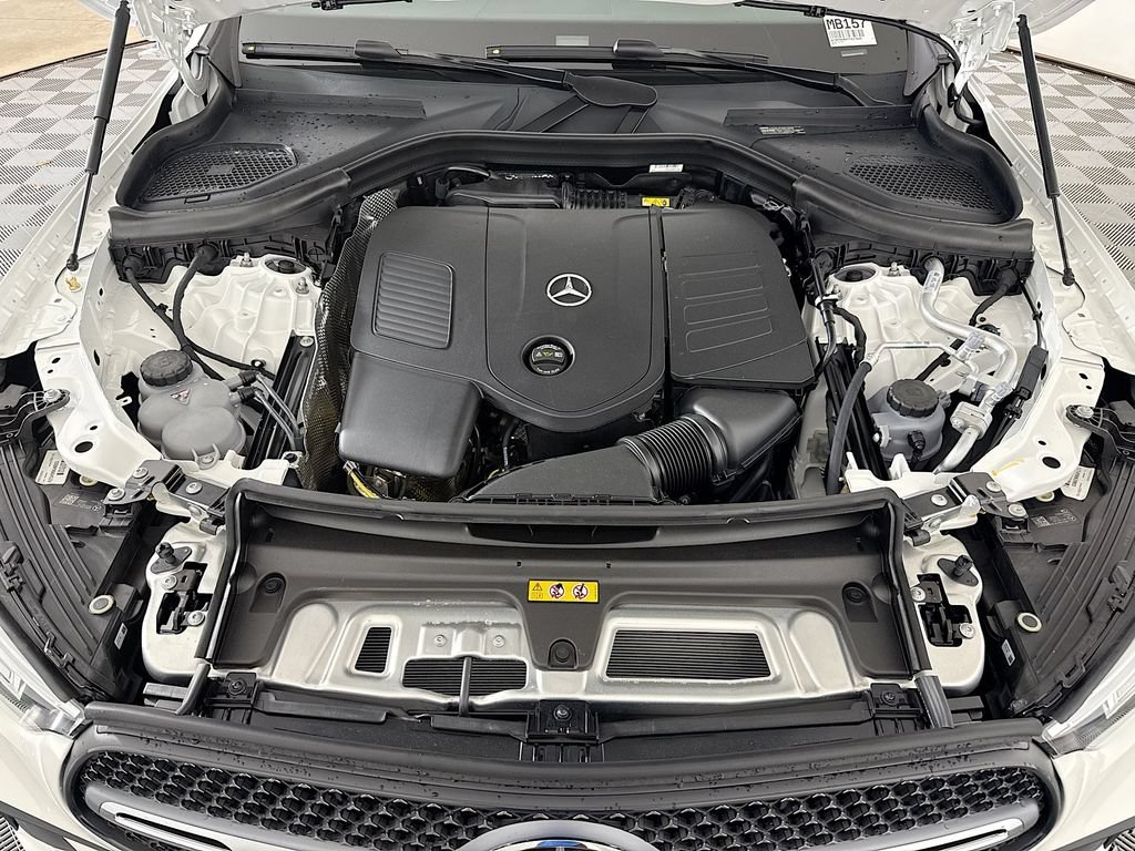 New 2026 Polar White Mercedes-Benz GLC 300 image 64