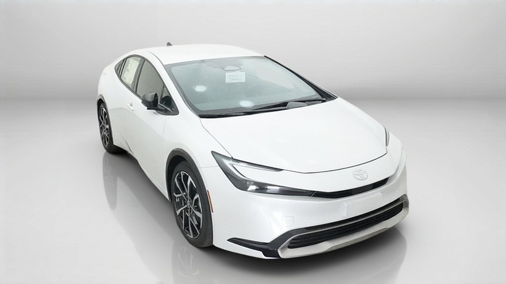 New 2026 Wind Chill Pearl Toyota XSE image 31