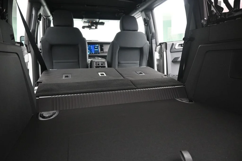 New 2026 Avalanche Gray Ford Big Bend image 20