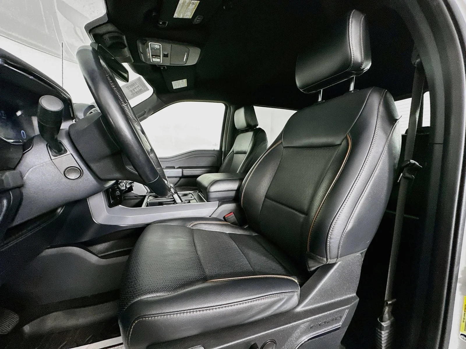 Used 2024 White Ford LARIAT image 23