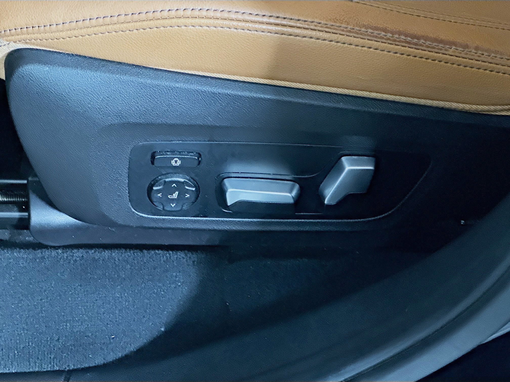 Used 2020 Carbon Black Metallic BMW M40i image 13