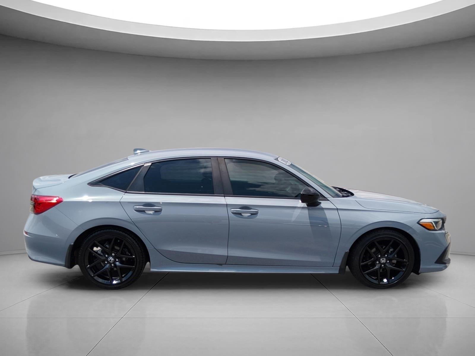 Used 2022 Sonic Gray Pearl Honda Sport image 6