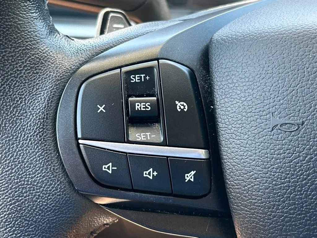 Used 2020 Silver Spruce Metallic Ford XLT image 25