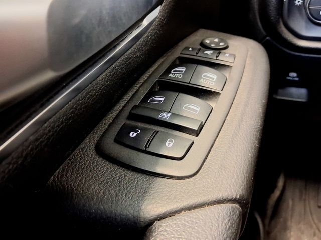 Used 2024 Black Ram Big Horn/Lone Star image 9