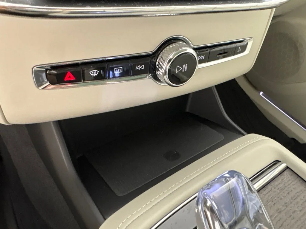 New 2026 Crystal White Volvo Ultra image 43