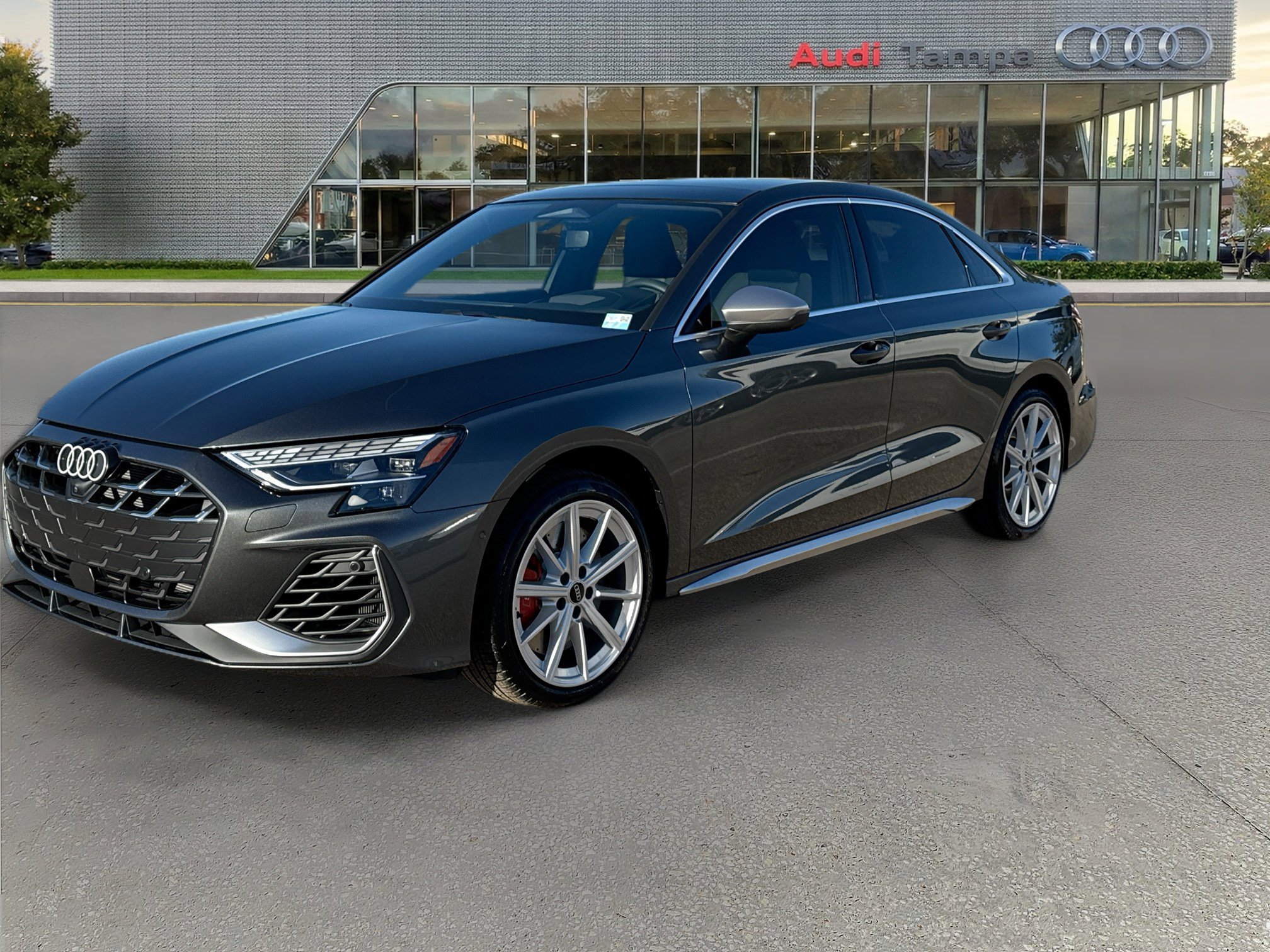 New 2026 Daytona Gray Pearl Effect Audi  image 7