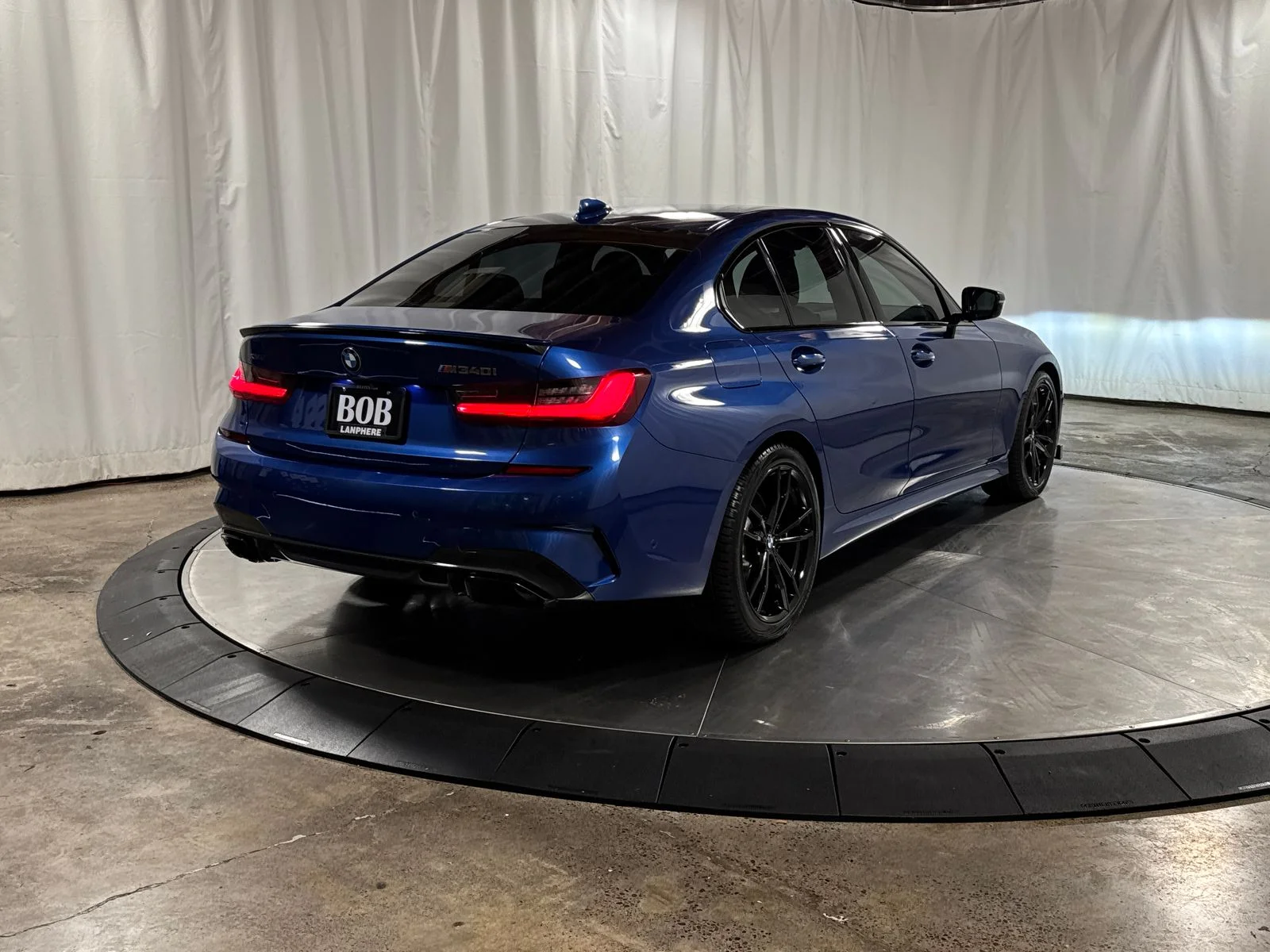 Used 2021 Blue Metallic BMW M340i xDrive image 8