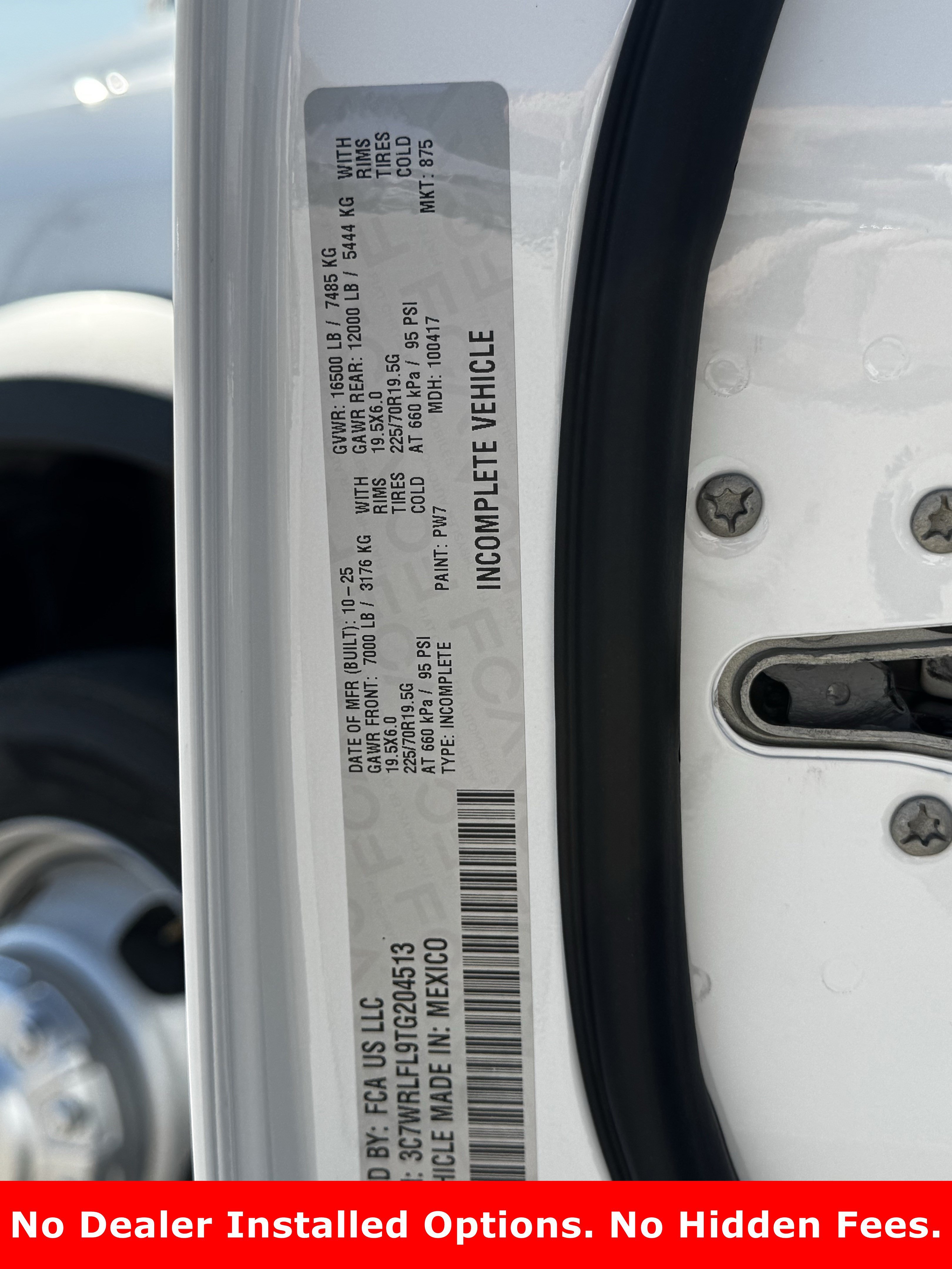 New 2026 Bright White Clear-Coat Exterior Paint RAM Big Horn image 20