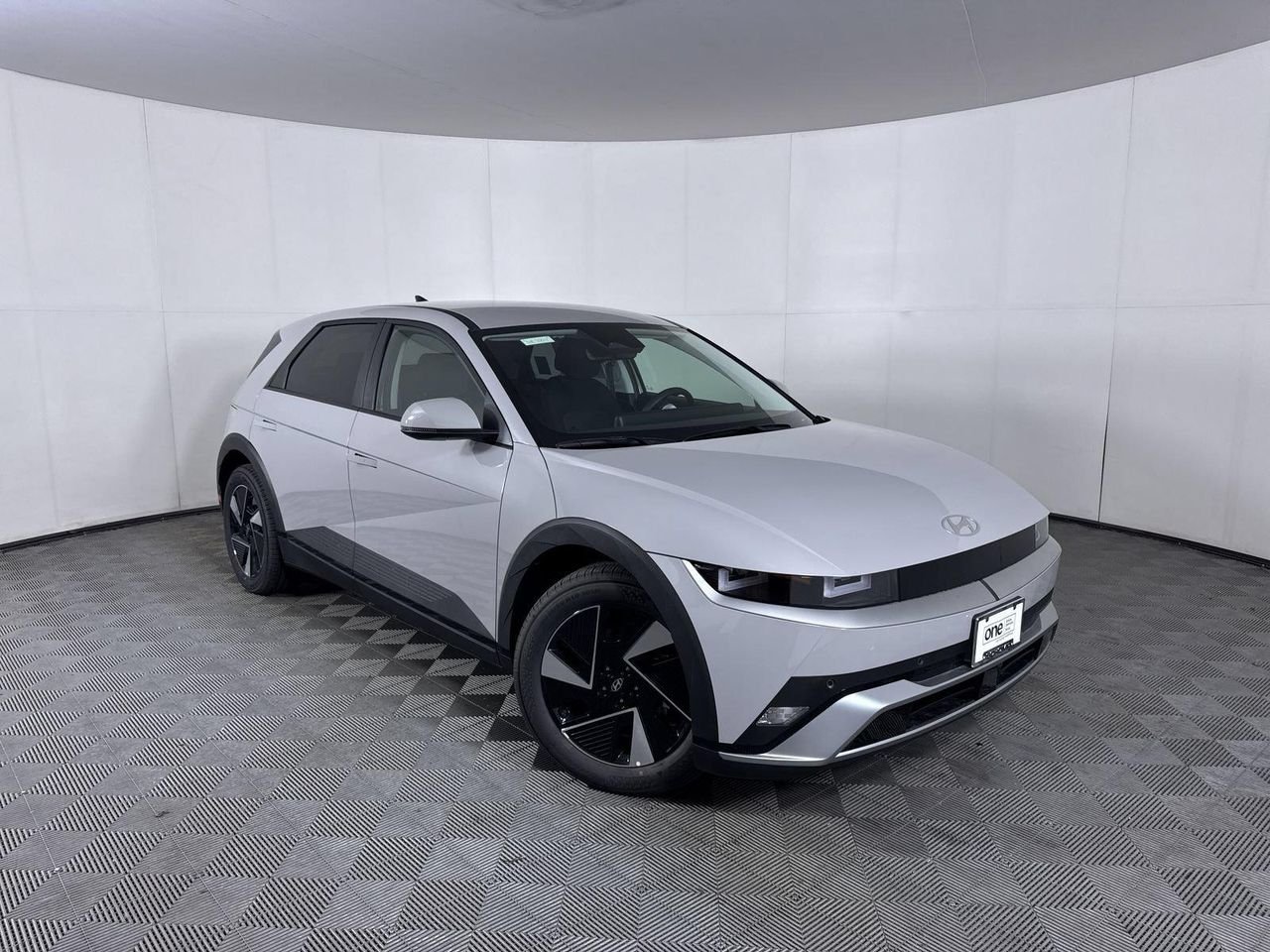 New 2027 Cyber Gray Hyundai SE image 3
