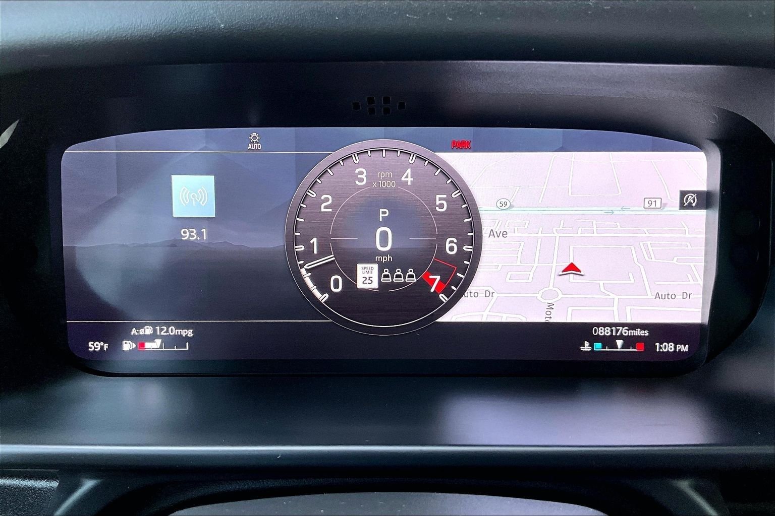 Used 2020 Gray Land Rover HSE image 20