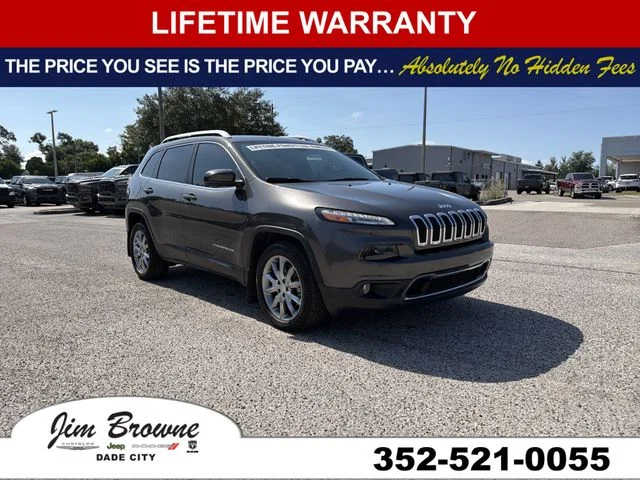 Used 2018 Gray Jeep Limited image 1