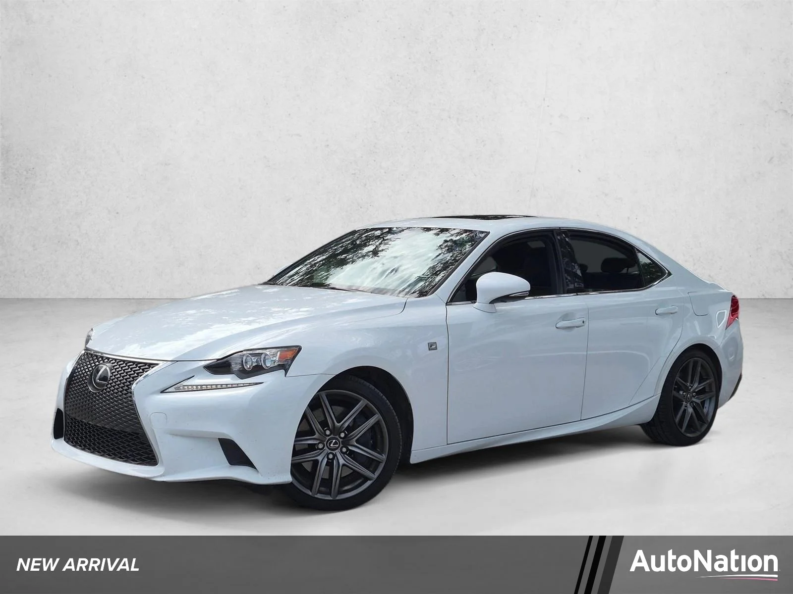 Used 2016 Eminent White Pear Lexus  image 1