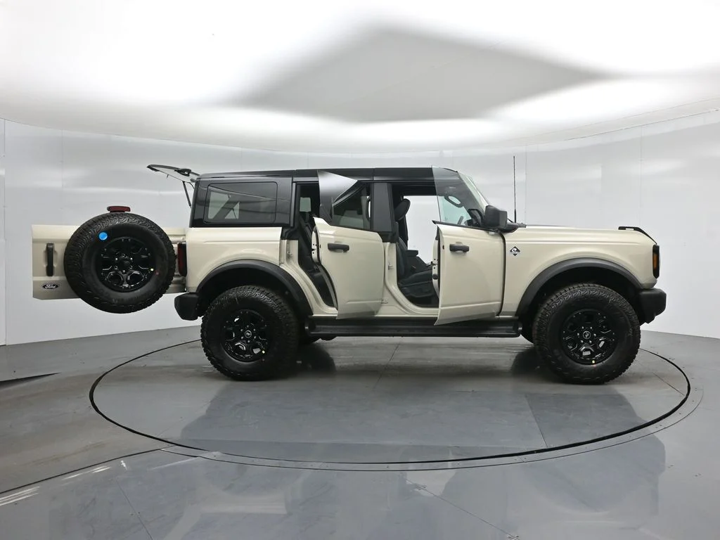 New 2026 Desert Sand Ford Outer Banks image 4