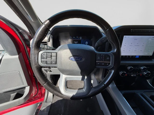 Used 2024  Ford XLT image 13