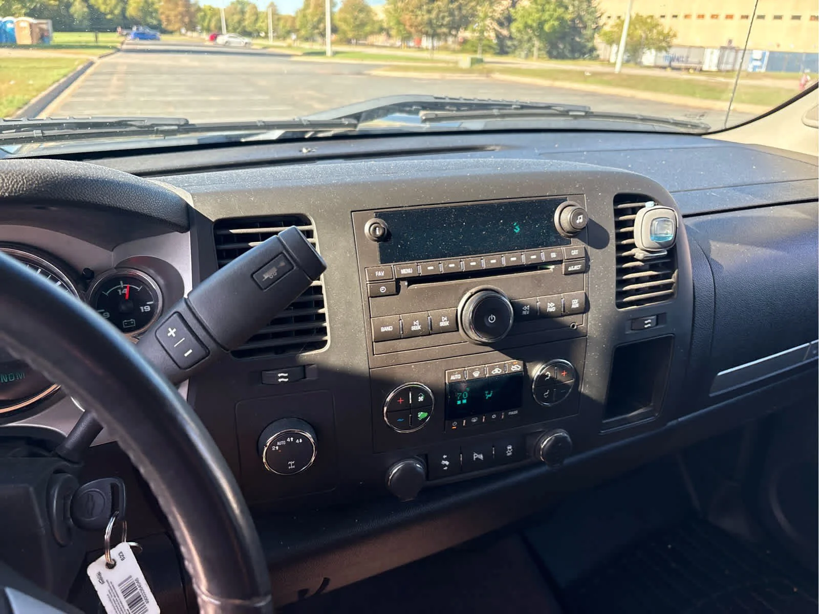 Used 2013 Blue Granite Metallic Chevrolet LT image 13