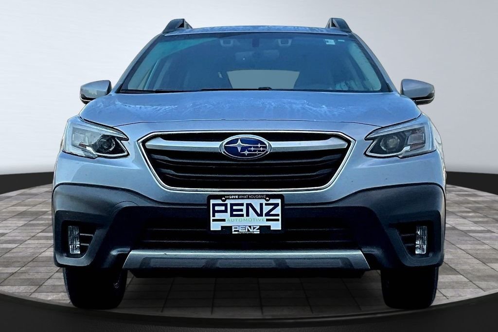 Used 2022 Subaru Outback Limited with VIN 4S4BTAMC0N3117041 for sale in Rochester, Minnesota