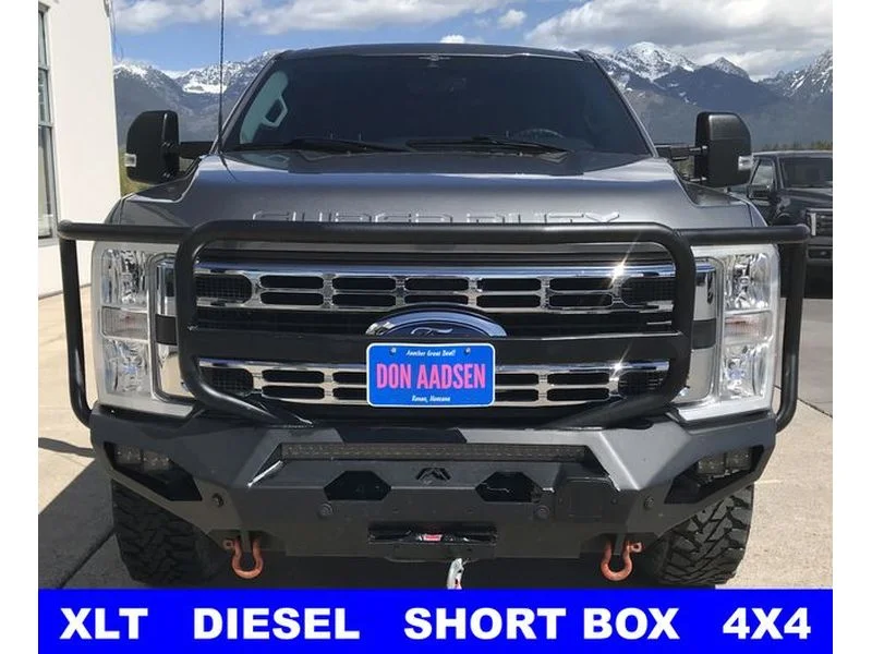 Used 2023 Carbonized Gray Metallic Ford XLT image 3