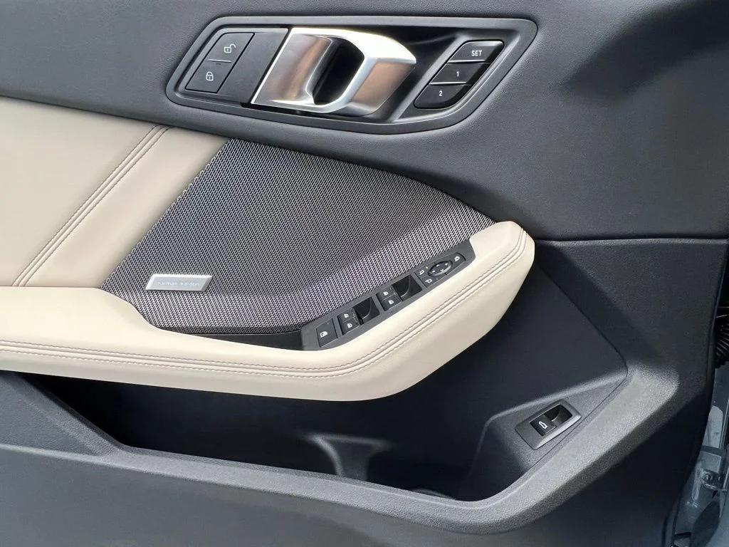2025 BMW 2 Series M235 - Photo 20