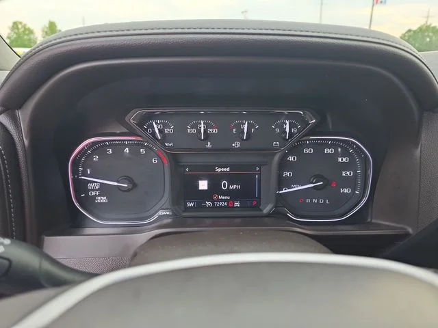 Used 2019 White GMC SLT image 20