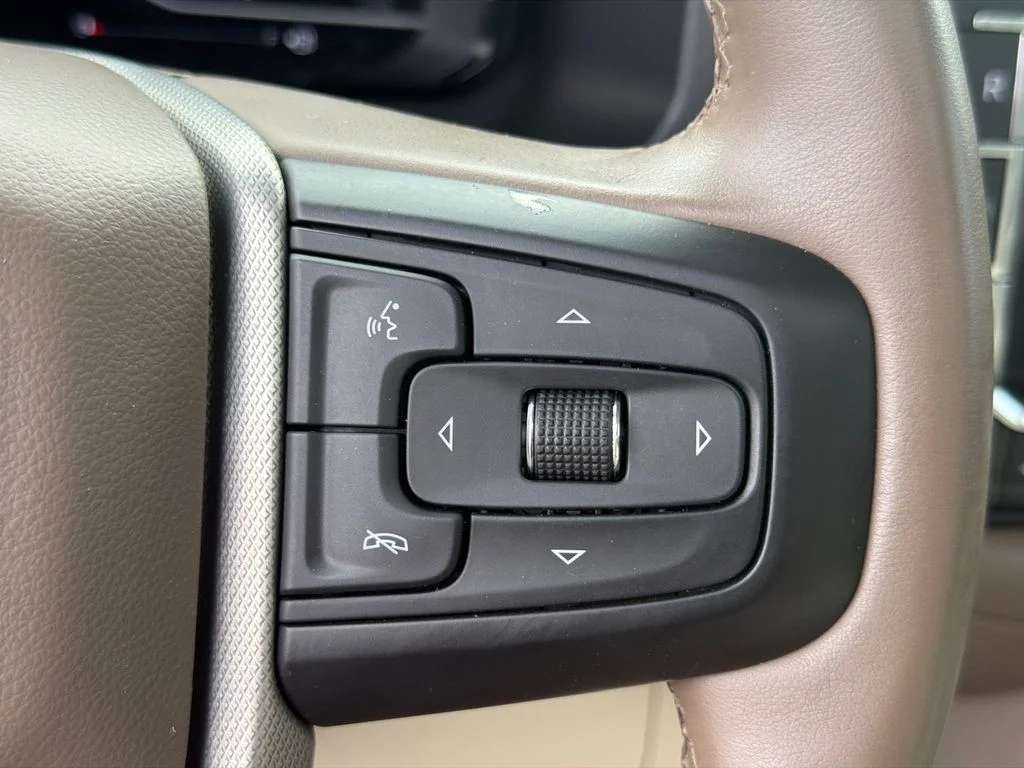 Used 2023 Blue GMC Denali image 26