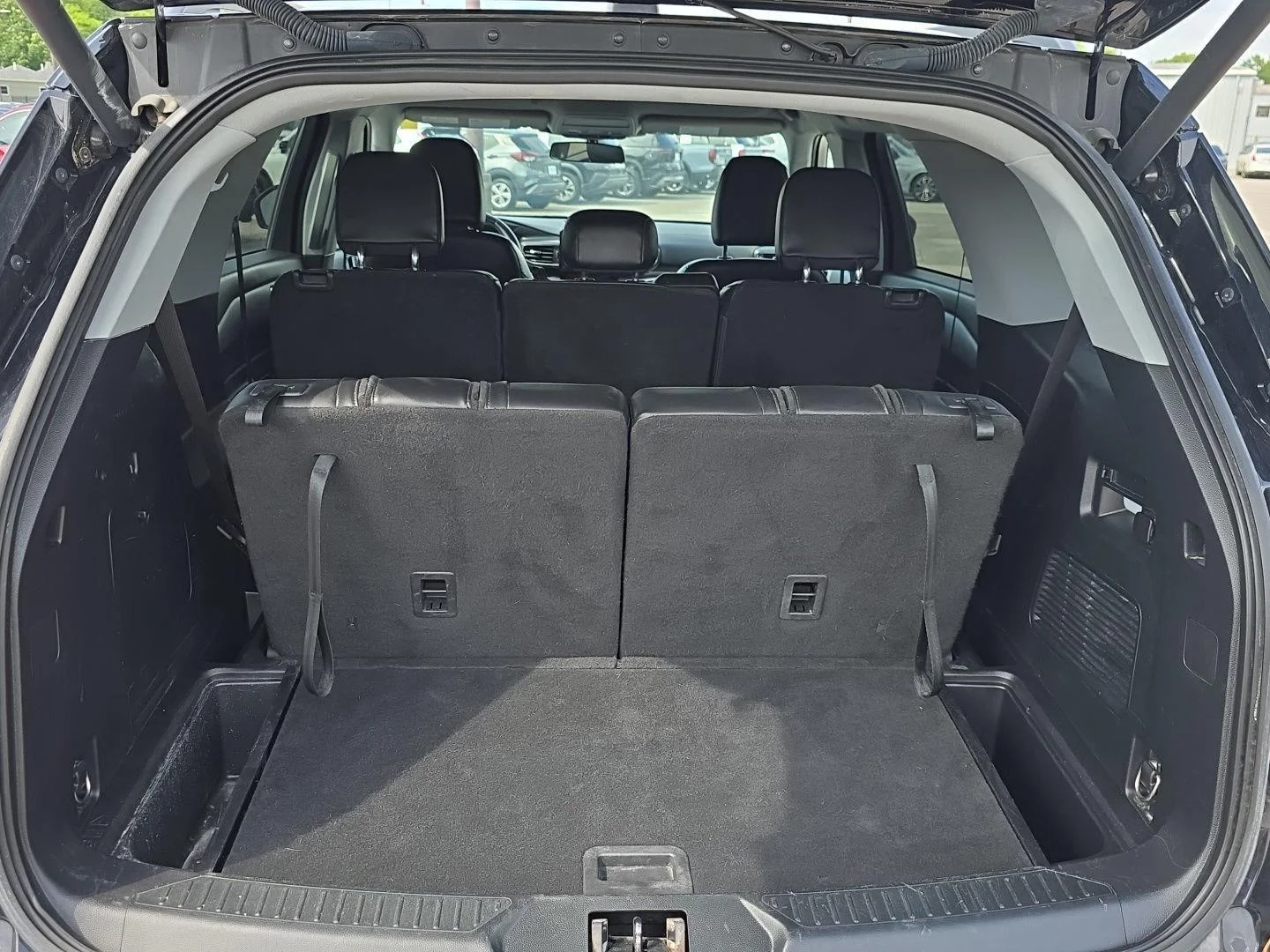 Used 2022 Agate Black Ford XLT 4WD image 6