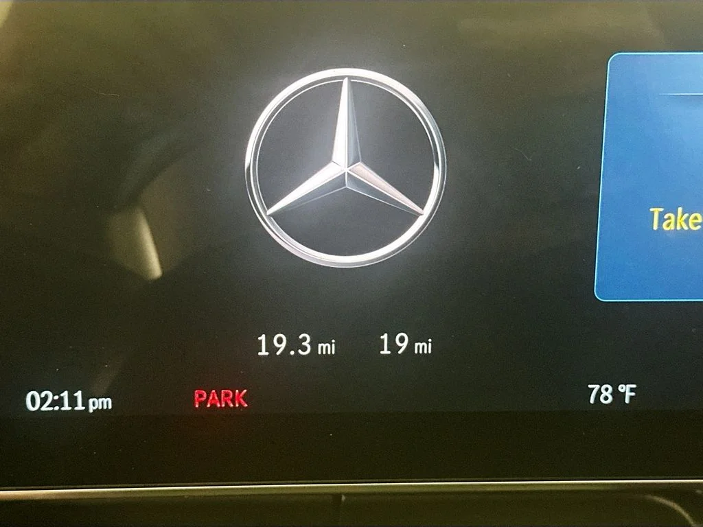New 2026  Mercedes-Benz GLC 300 image 13