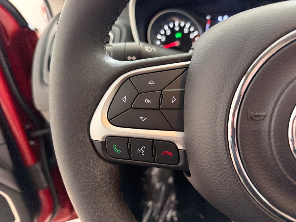 Used 2021 Red Line Jeep Latitude image 25