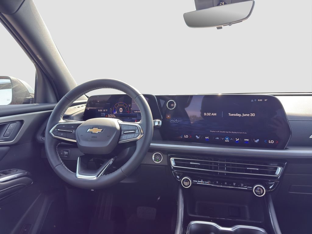 2026 Chevrolet Traverse LT - Photo 14