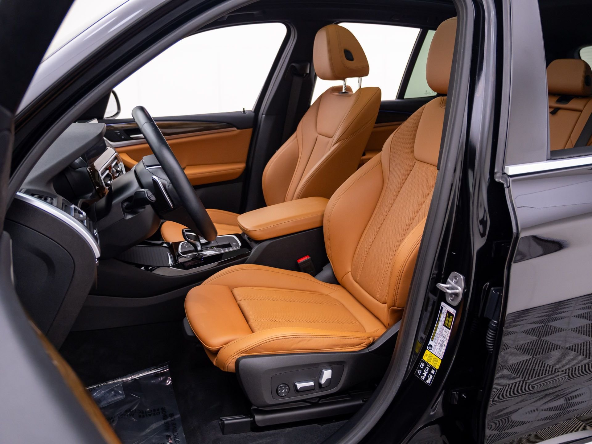 Certified Used 2023 Jet Black BMW xDrive30i image 15