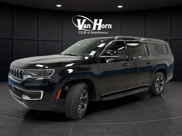 Used 2023 Diamond Black Jeep Series III image 3
