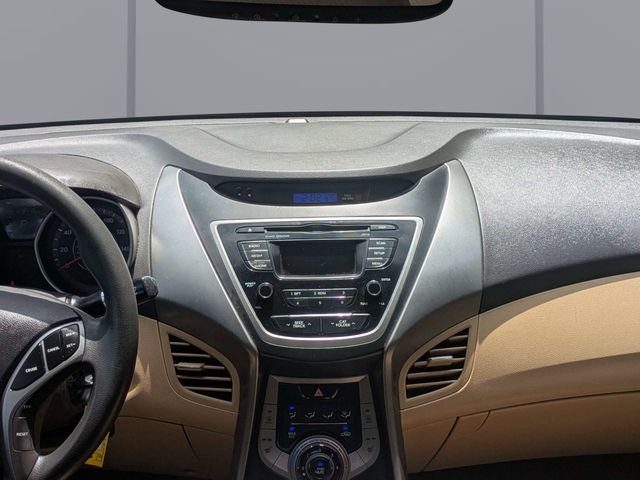 Used 2013 Black Hyundai GLS image 16