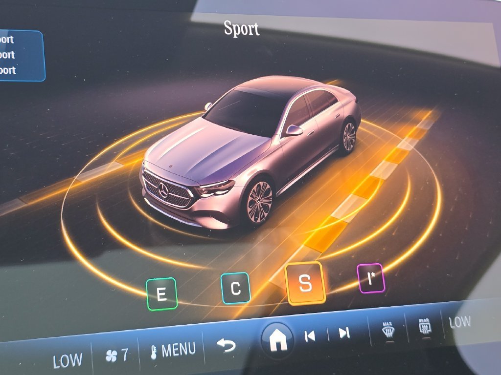 New 2027 Polar White Mercedes-Benz GLE 450 image 35
