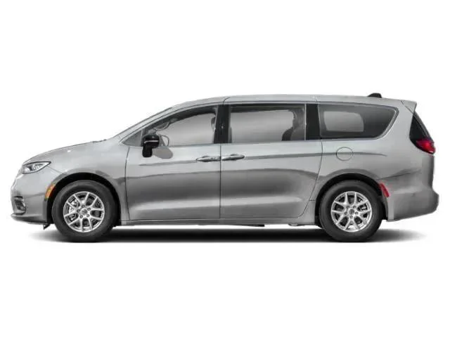 New 2026 Silver Mist Clear-Coat Exterior Paint Chrysler Select image 3