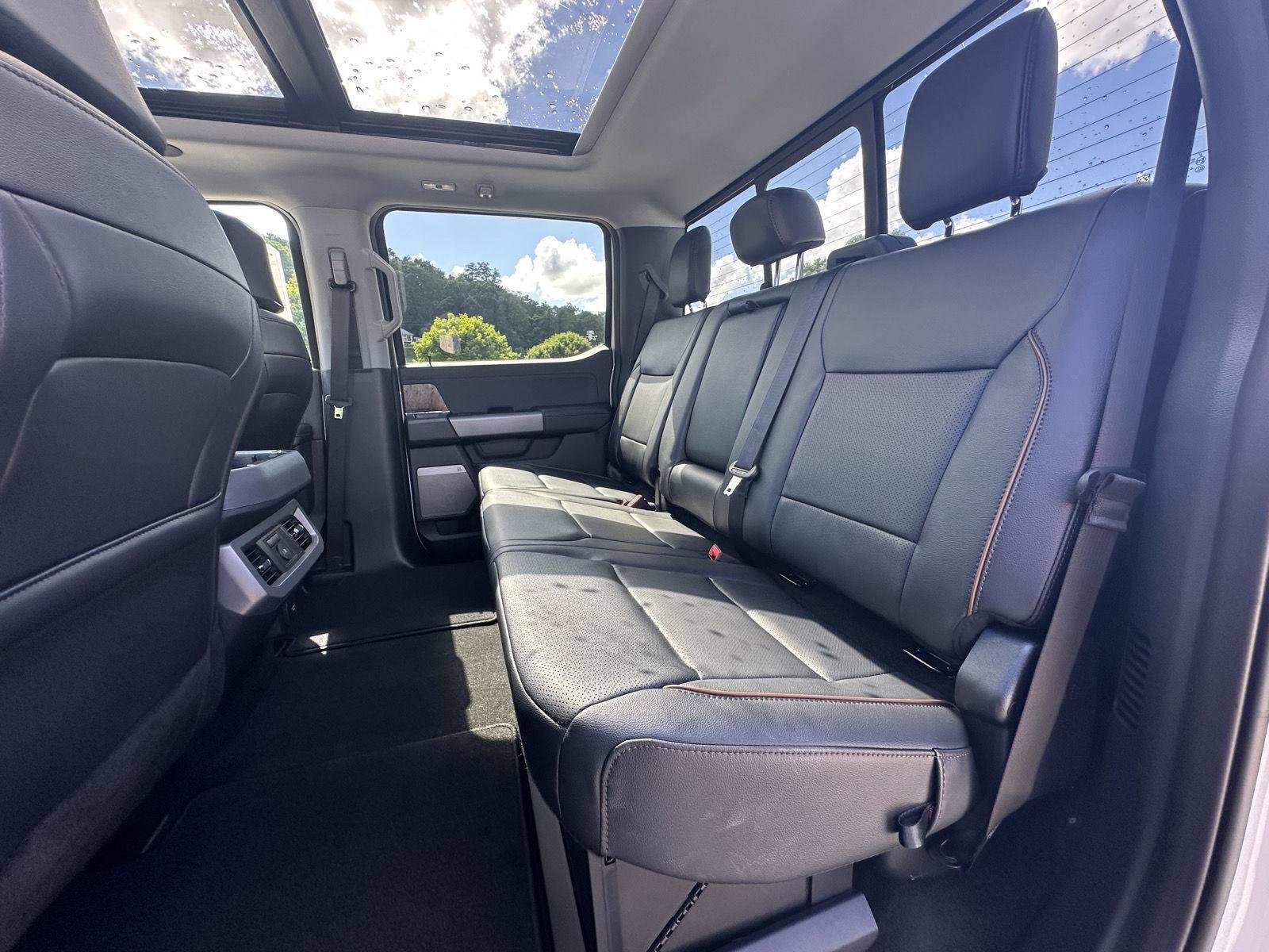 2025 Ford F-250 Super Duty Lariat - Photo 11