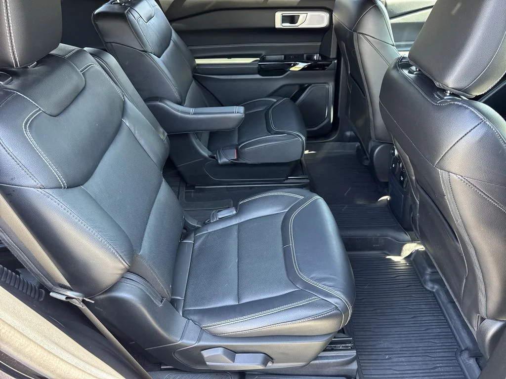 2023 Ford Explorer ST - Photo 15
