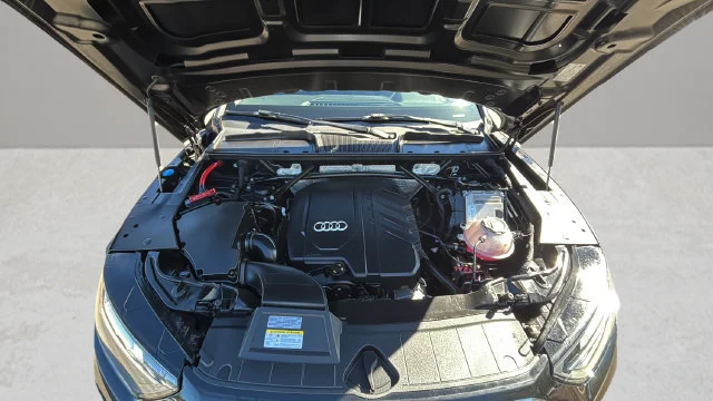 Used 2023 Black Audi Premium 40 TFSI quattro S tronic image 32