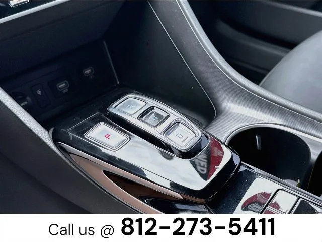 Used 2022 Gray Hyundai SEL Plus image 12