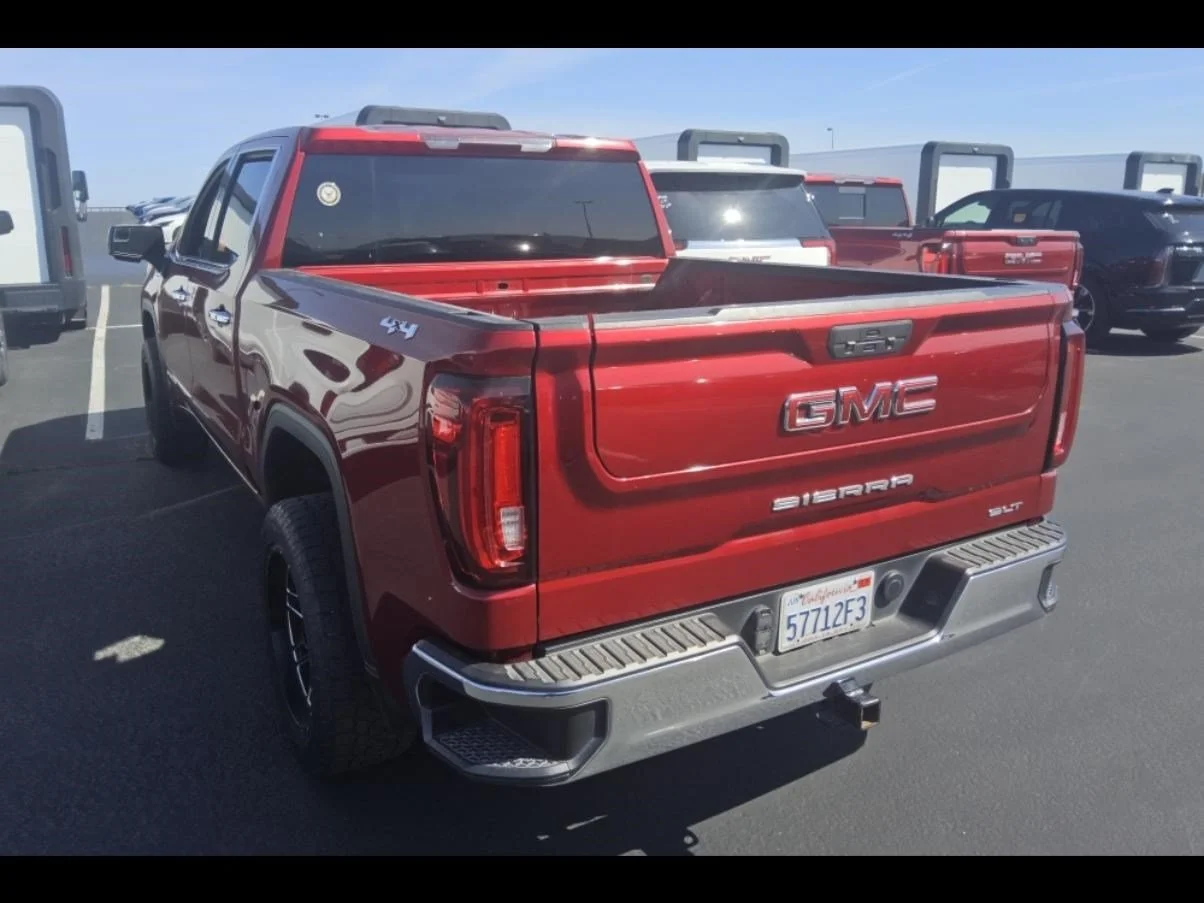 Used 2021 CAYENNE RED TINTCOAT GMC SLT image 6