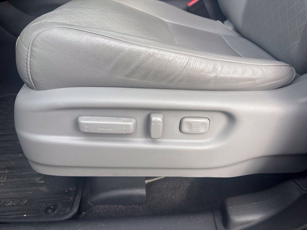 Used 2019 Gray Honda EX-L image 14