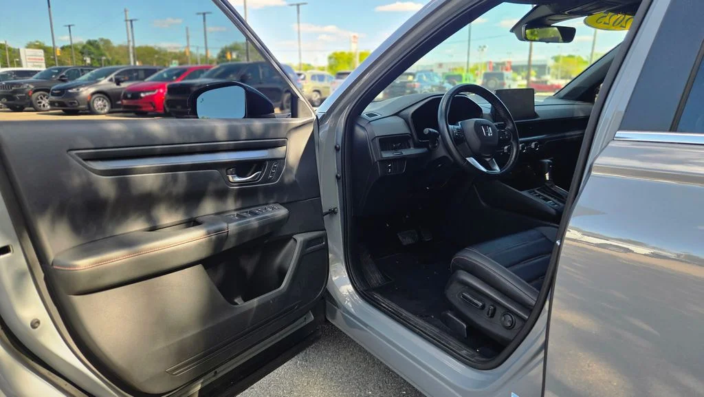 Used 2025 Gray Honda Sport-L image 16