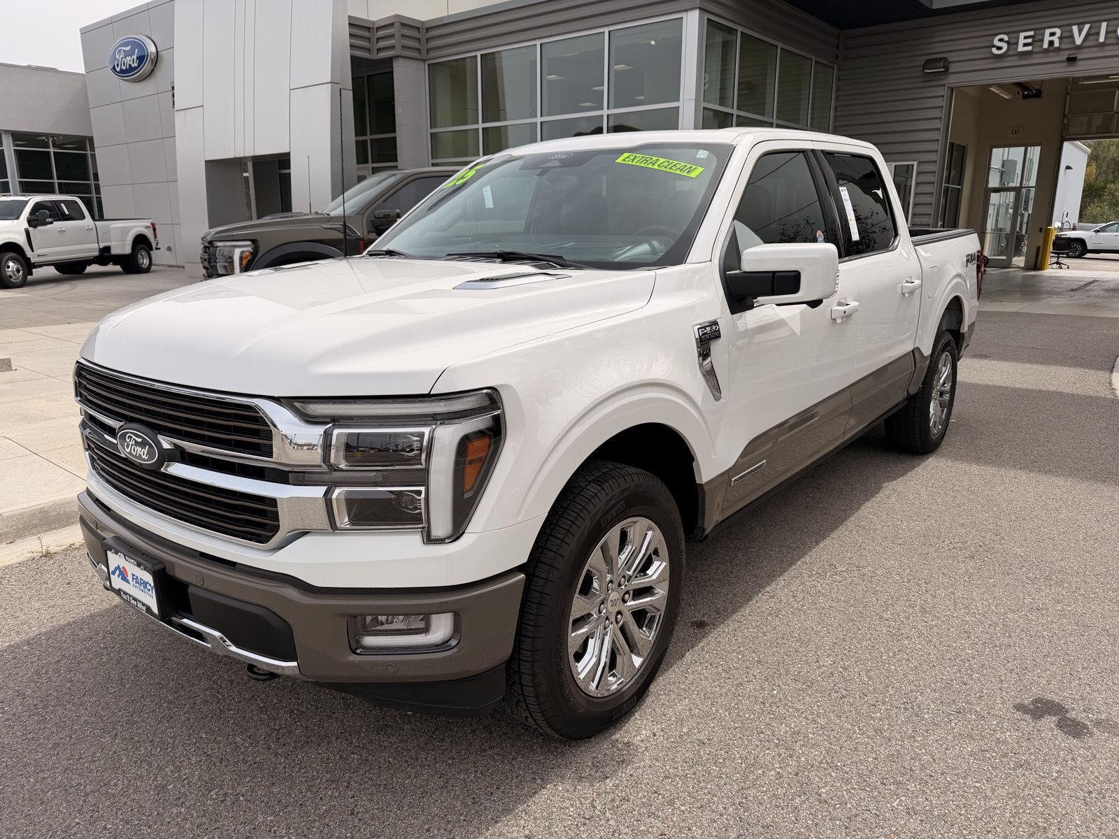 Used 2025 Star White Metallic Tri-Coat/Marsh Gray Ford King Ranch image 1