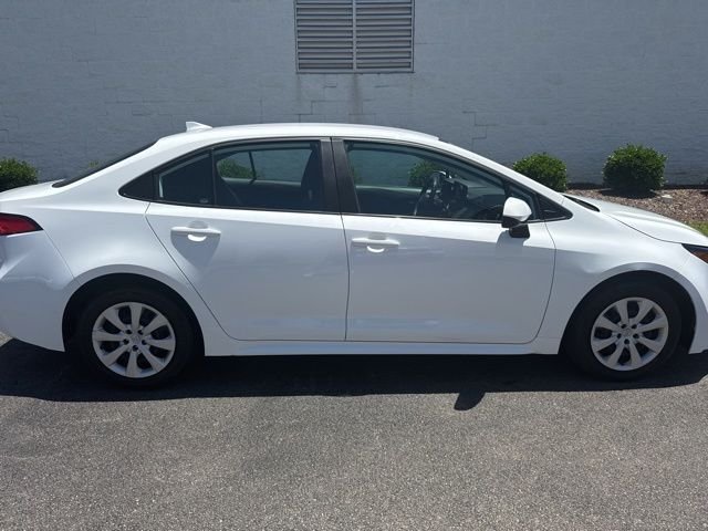Used 2024 White Toyota LE image 8